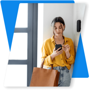 Remote access door lock Keyless smart lock for Airbnb Smart lock for vacation rental RemoteLock UAE Smart lock with remote access Remote controlled door lock Dubai RemoteLock for property management Hotel-style smart lock RemoteLock